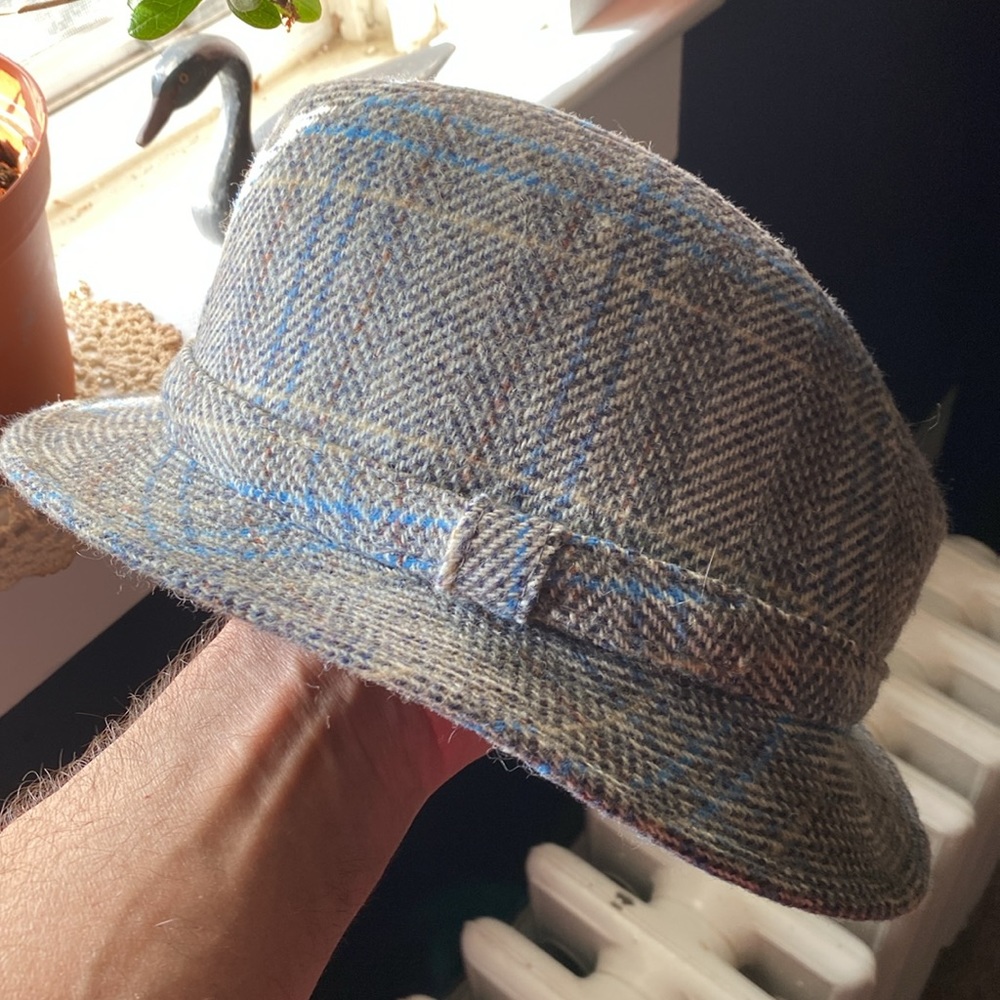 Fedora - Picture 3 of 7